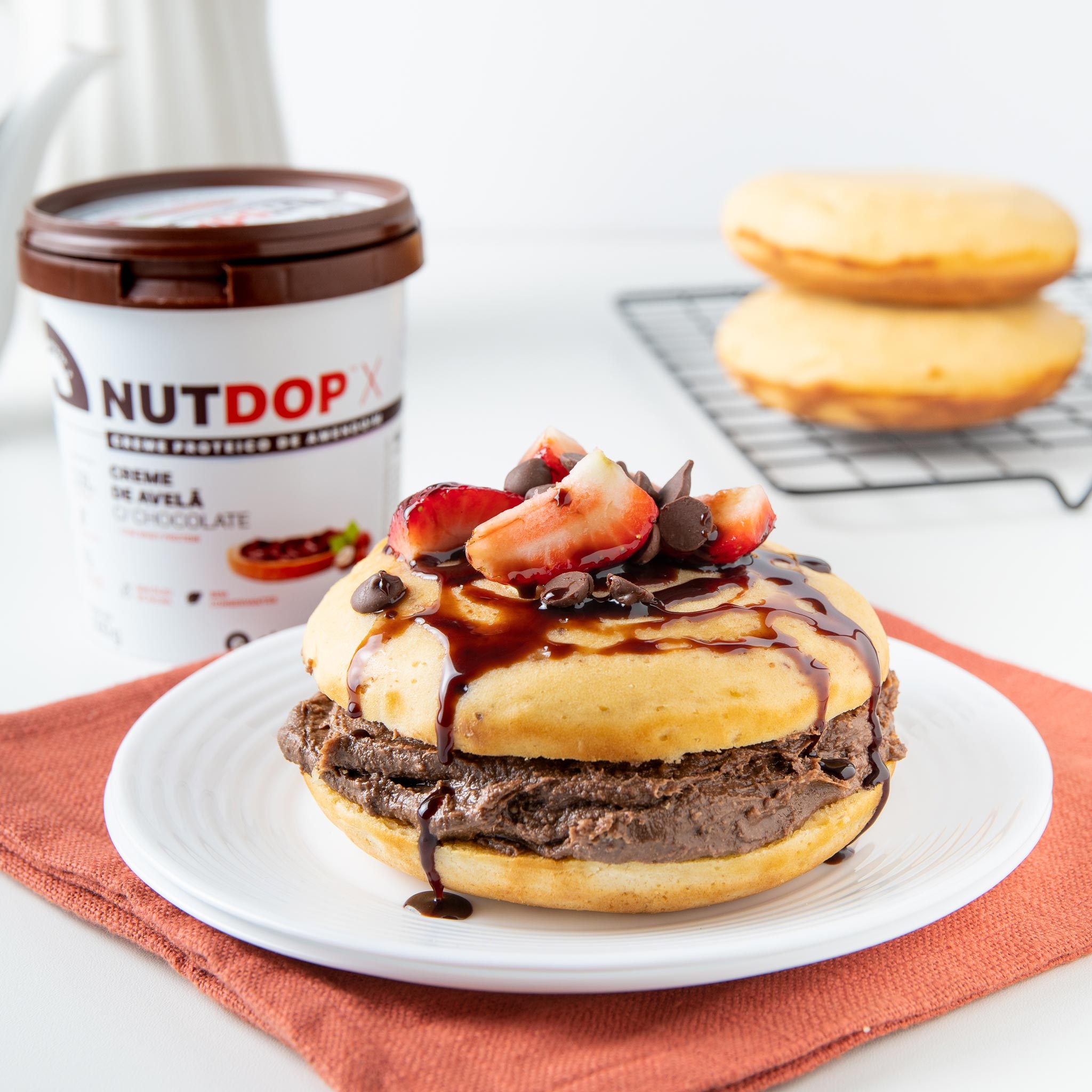 NUTDOP Creme Proteico de Amendoim - Creme de Avelã com Chocolate 500g